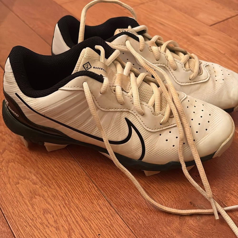 Nike baseball cleats